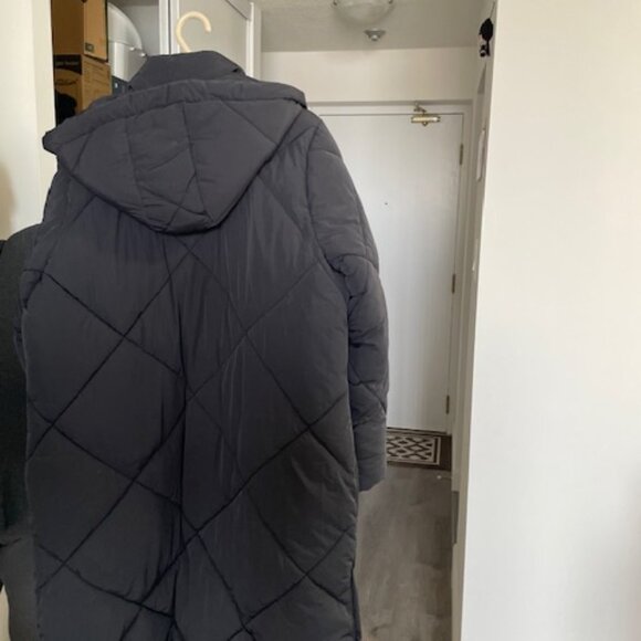 Women Coat From Reitmans XXL - Picture 4 of 4